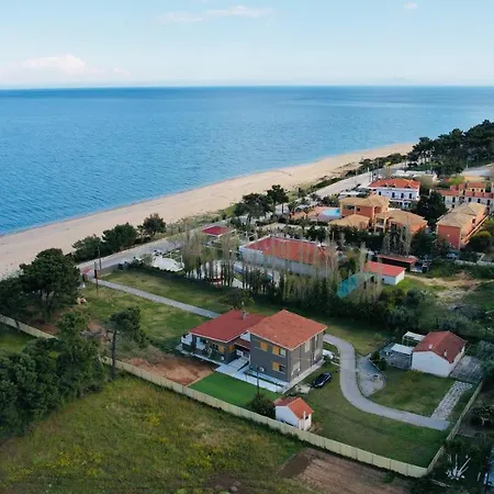 Gazonia Family Estate Maison d'hôtes