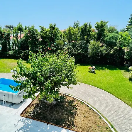 Gazonia Family Estate Maison d'hôtes 4*