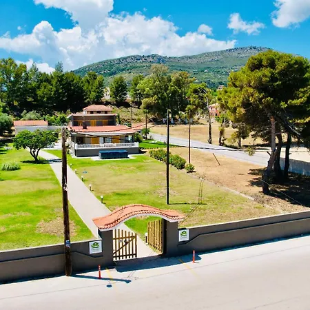 Gazonia Family Estate * Skala (Kefalonia)